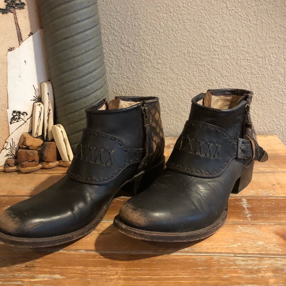 Freebird by Steven Black Booties